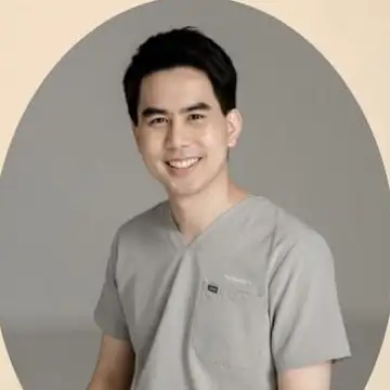 ทพ.ปุณยวัฒน์ วรพิพัฒน์ (หมอปุณ) ทันตแพทย์ผู้ดูแลงานจัดฟัน Tooth Matter